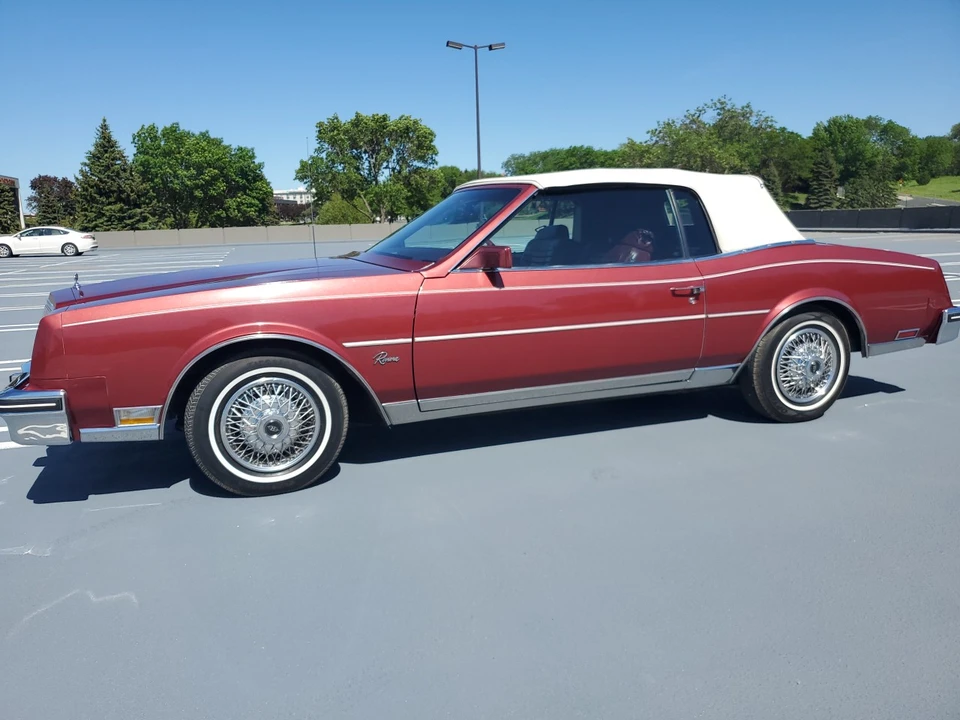 1983 Buick Riviera 4th-7th Gen - Image 6 of 31