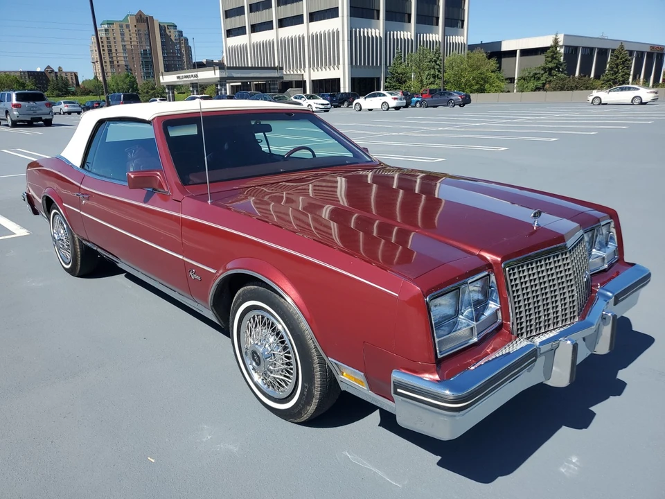 1983 Buick Riviera 4th-7th Gen - Image 18 of 31