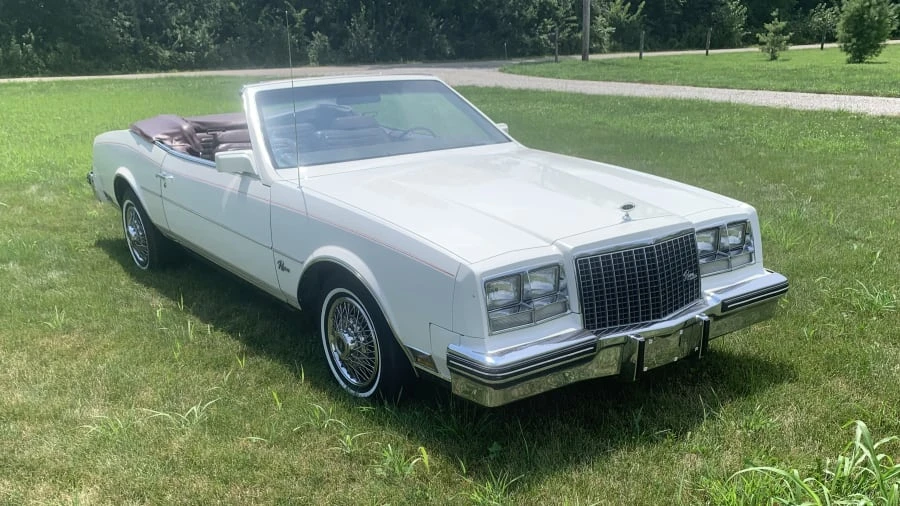 1983 Buick Riviera 4th-7th Gen - Image 6 of 25