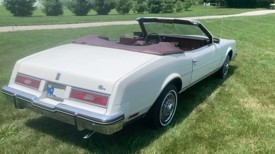 1983 Buick Riviera 4th-7th Gen - Image 3 of 25