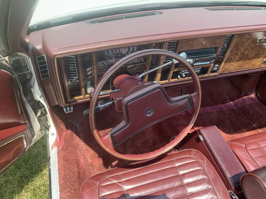 1983 Buick Riviera 4th-7th Gen - Image 15 of 25