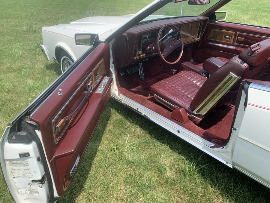 1983 Buick Riviera 4th-7th Gen - Image 11 of 25