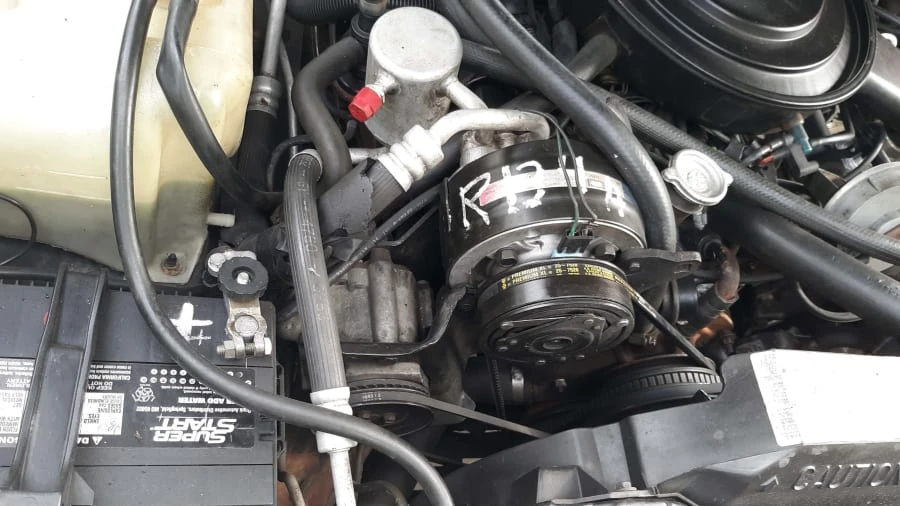 1983 Buick Riviera 4th-7th Gen - Image 7 of 11