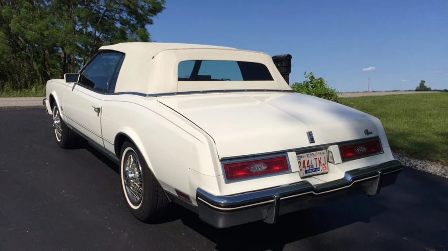 1983 Buick Riviera 4th-7th Gen - Image 3 of 10