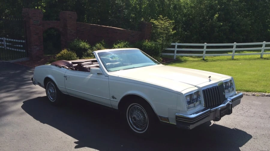 1983 Buick Riviera 4th-7th Gen - Image 10 of 10