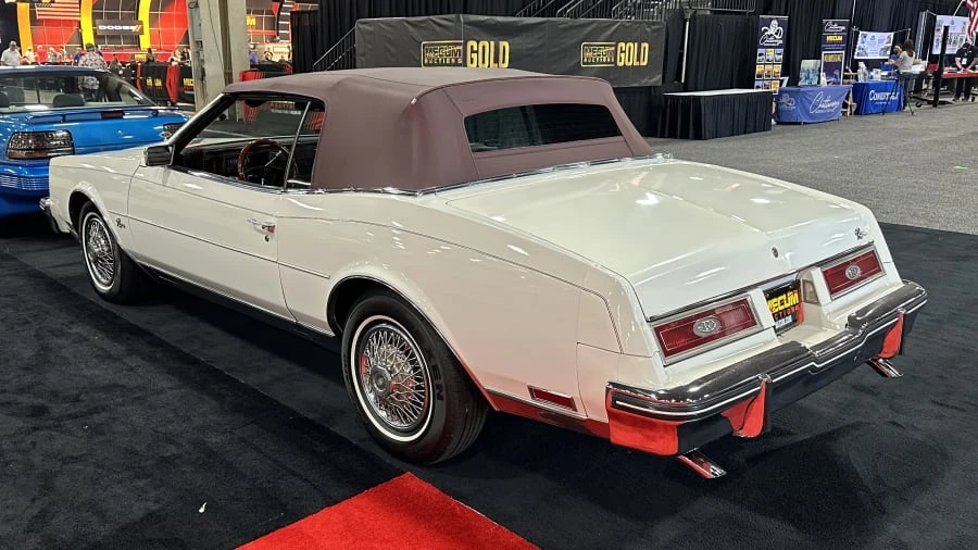 1983 Buick Riviera 4th-7th Gen - Image 2 of 6