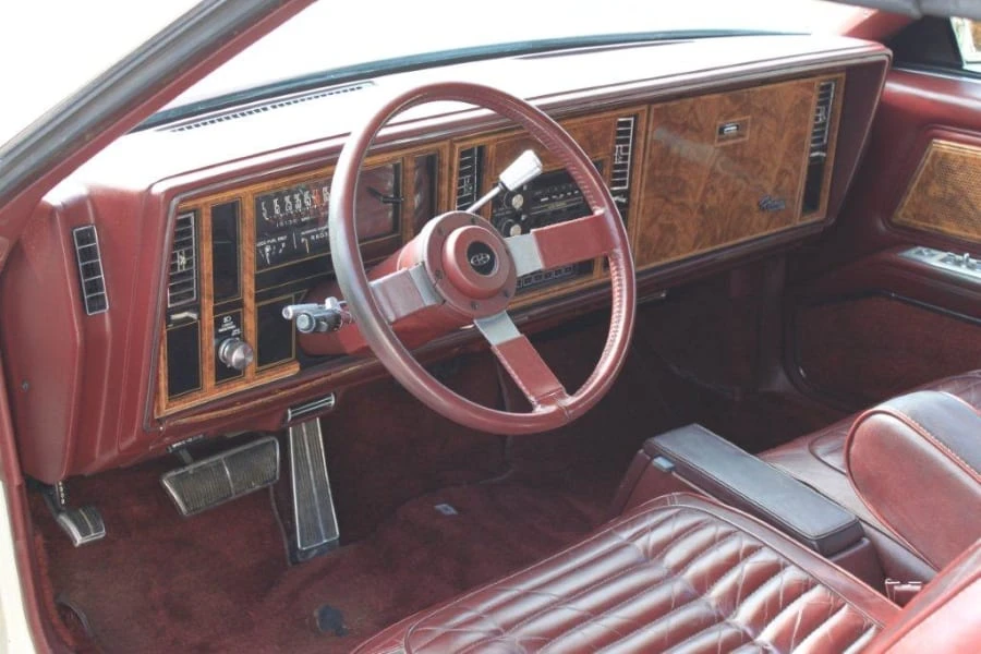1983 Buick Riviera 4th-7th Gen - Image 4 of 10