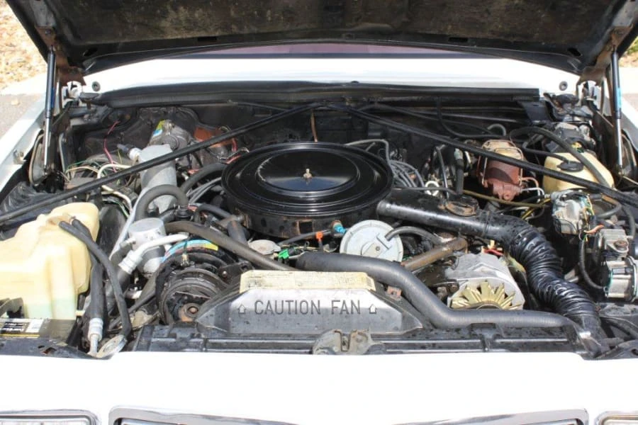 1983 Buick Riviera 4th-7th Gen - Image 6 of 10