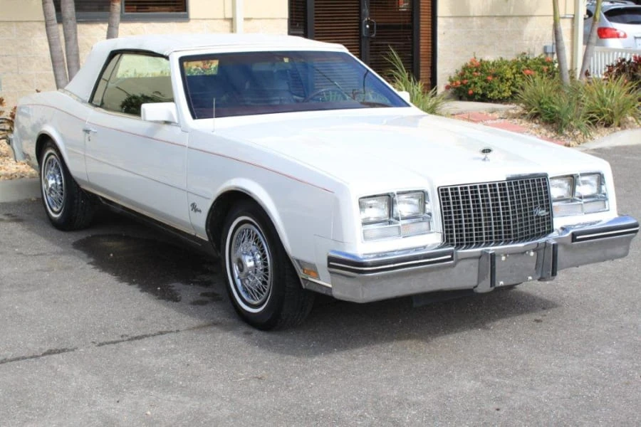 1983 Buick Riviera 4th-7th Gen - Image 10 of 10