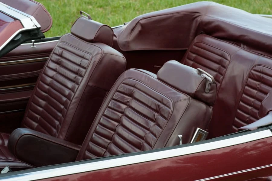 1983 Buick Riviera 4th-7th Gen - Image 4 of 7