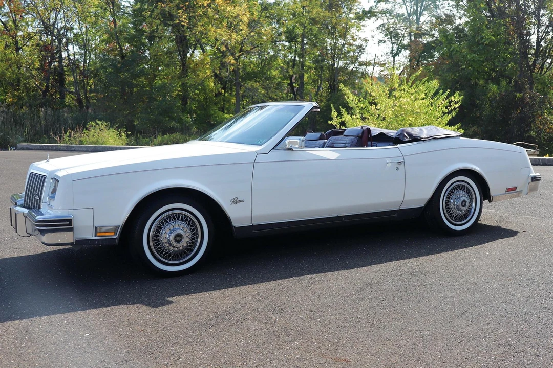 1983 Buick Riviera 4th-7th Gen - Image 2 of 2
