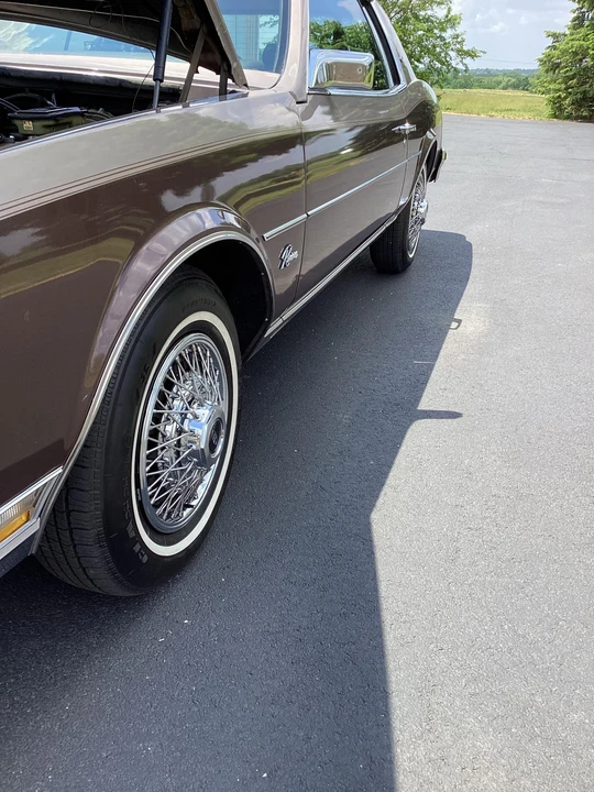 1983 Buick Riviera 4th-7th Gen - Image 28 of 31