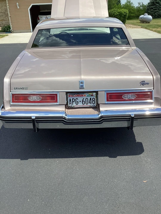 1983 Buick Riviera 4th-7th Gen - Image 22 of 31