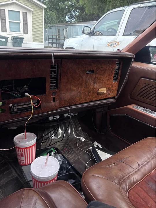 1983 Buick Riviera 4th-7th Gen - Image 6 of 7