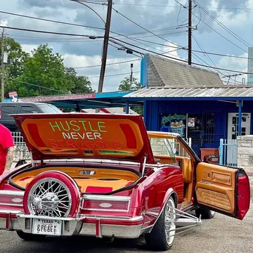 1983 Buick Riviera Coupe 2D