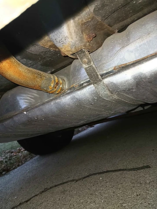1983 Buick Riviera 4th-7th Gen - Image 9 of 10