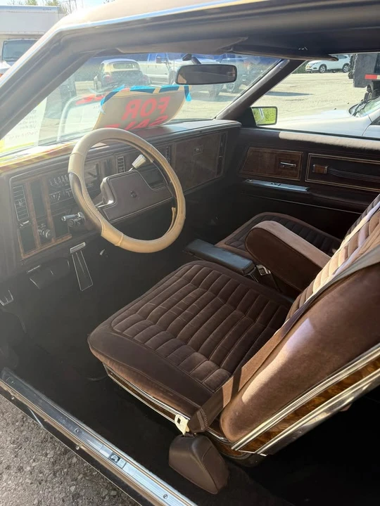 1983 Buick Riviera 4th-7th Gen - Image 5 of 6