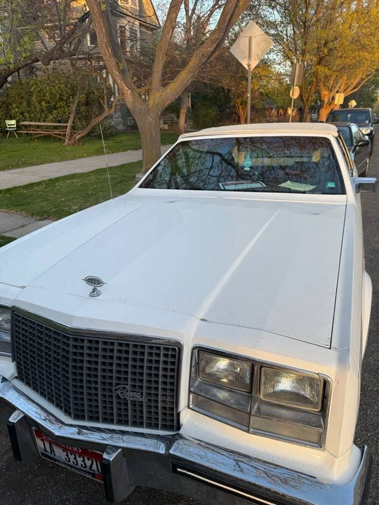 1983 Buick Riviera 4th-7th Gen - Image 2 of 7