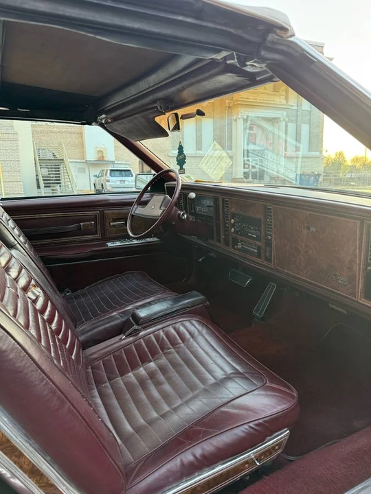 1983 Buick Riviera 4th-7th Gen - Image 5 of 7