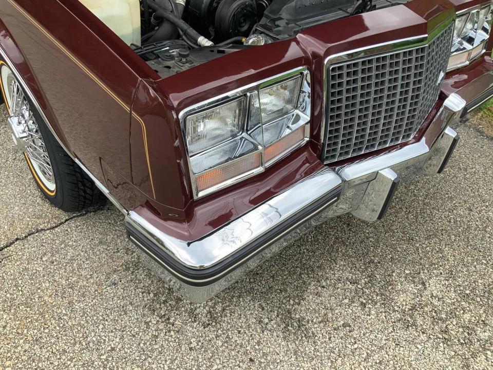 1983 Buick Riviera 4th-7th Gen - Image 9 of 17