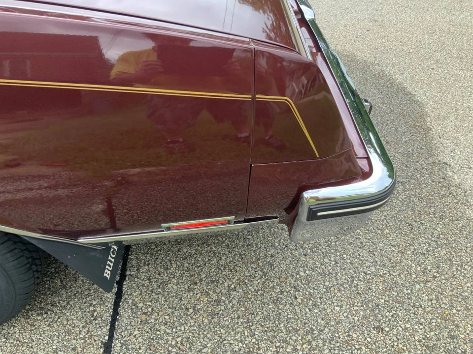 1983 Buick Riviera 4th-7th Gen - Image 6 of 17