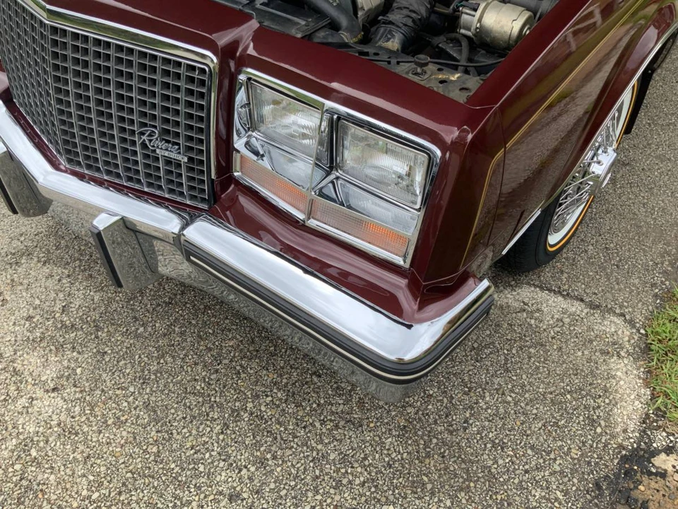 1983 Buick Riviera 4th-7th Gen - Image 8 of 17