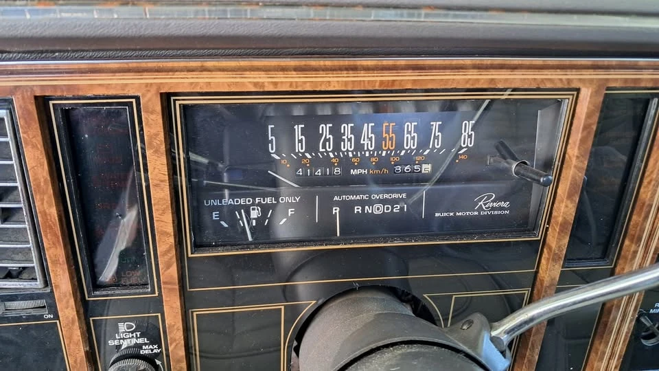 1983 Buick Riviera 4th-7th Gen - Image 3 of 7