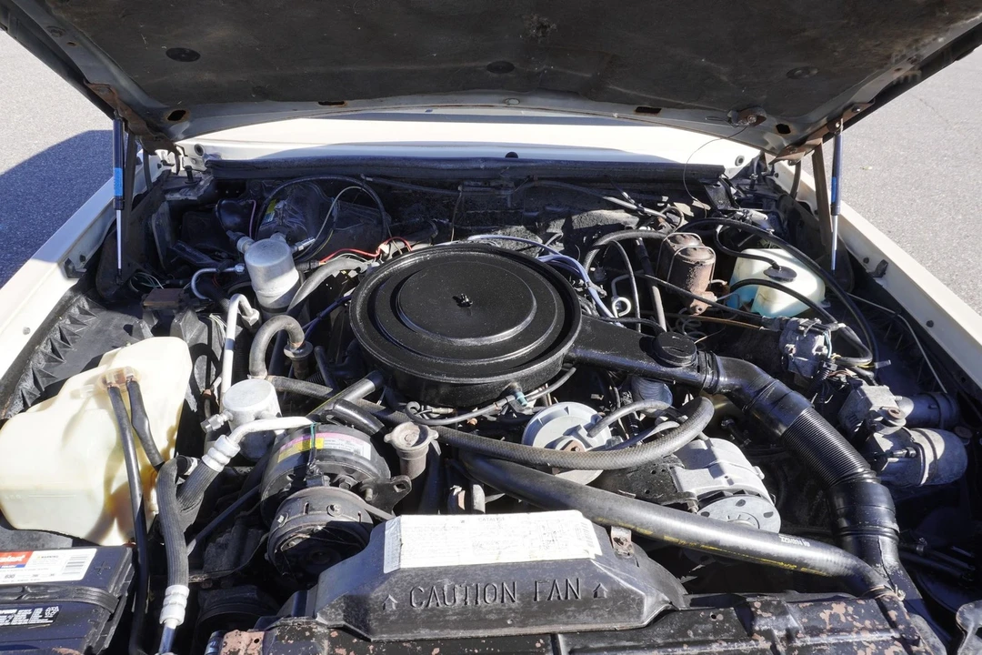 1983 Buick Riviera 4th-7th Gen - Image 15 of 21