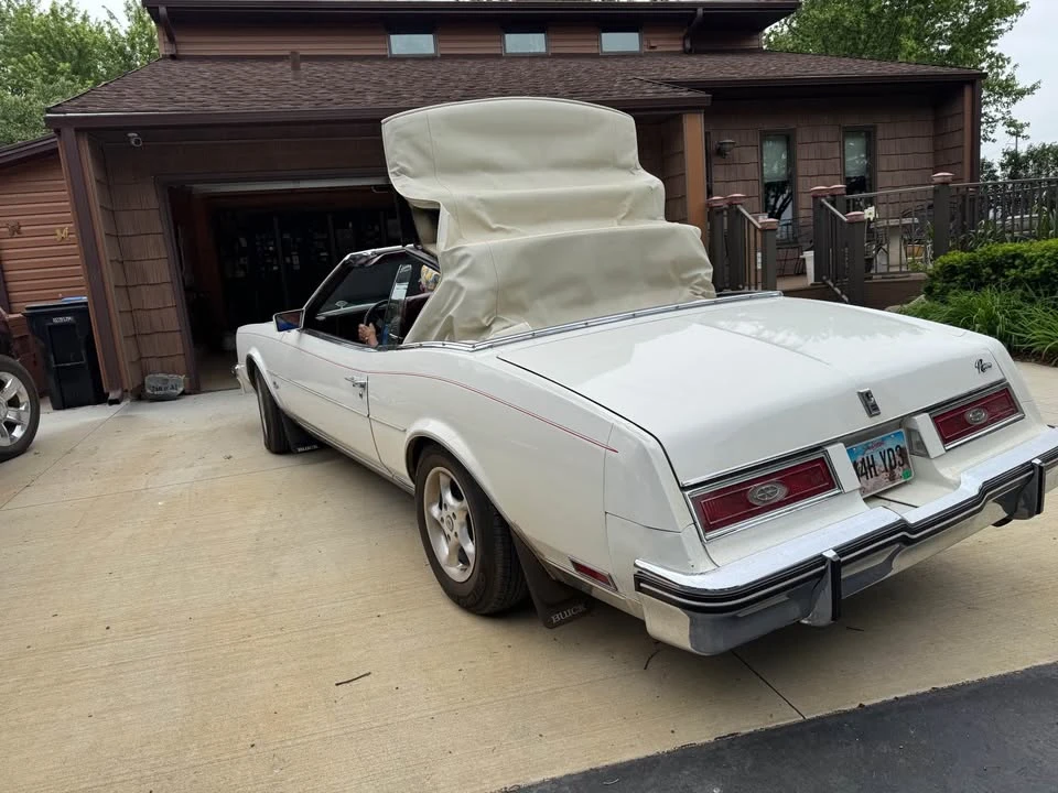 1983 Buick Riviera 4th-7th Gen - Image 4 of 8