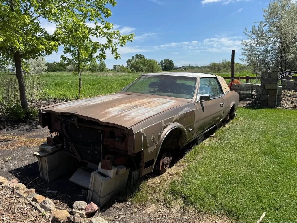 1983 Buick Riviera 4th-7th Gen - Image 8 of 8