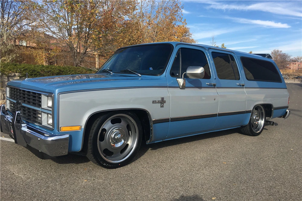 1983 Chevrolet Suburban 7th Gen - Image 2 of 5