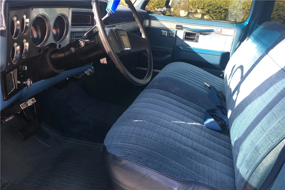 1983 Chevrolet Suburban 7th Gen - Image 4 of 5