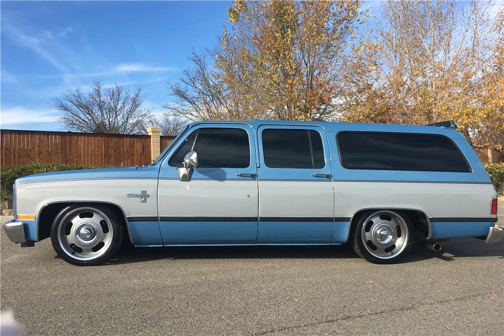 1983 Chevrolet Suburban 7th Gen - Image 5 of 5