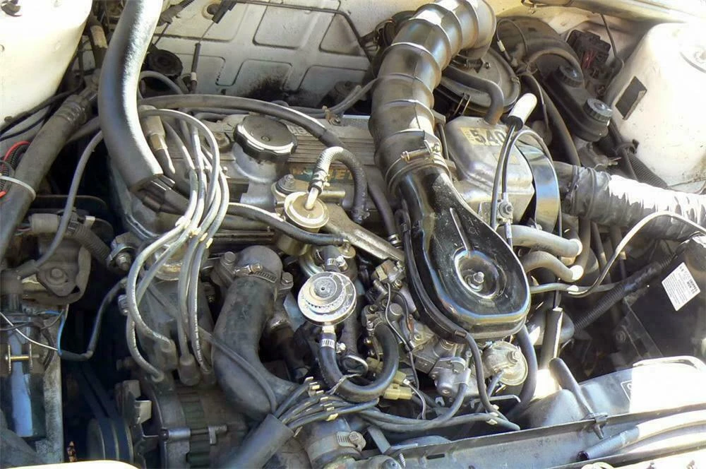 1983 Chrysler LeBaron - Image 3 of 5