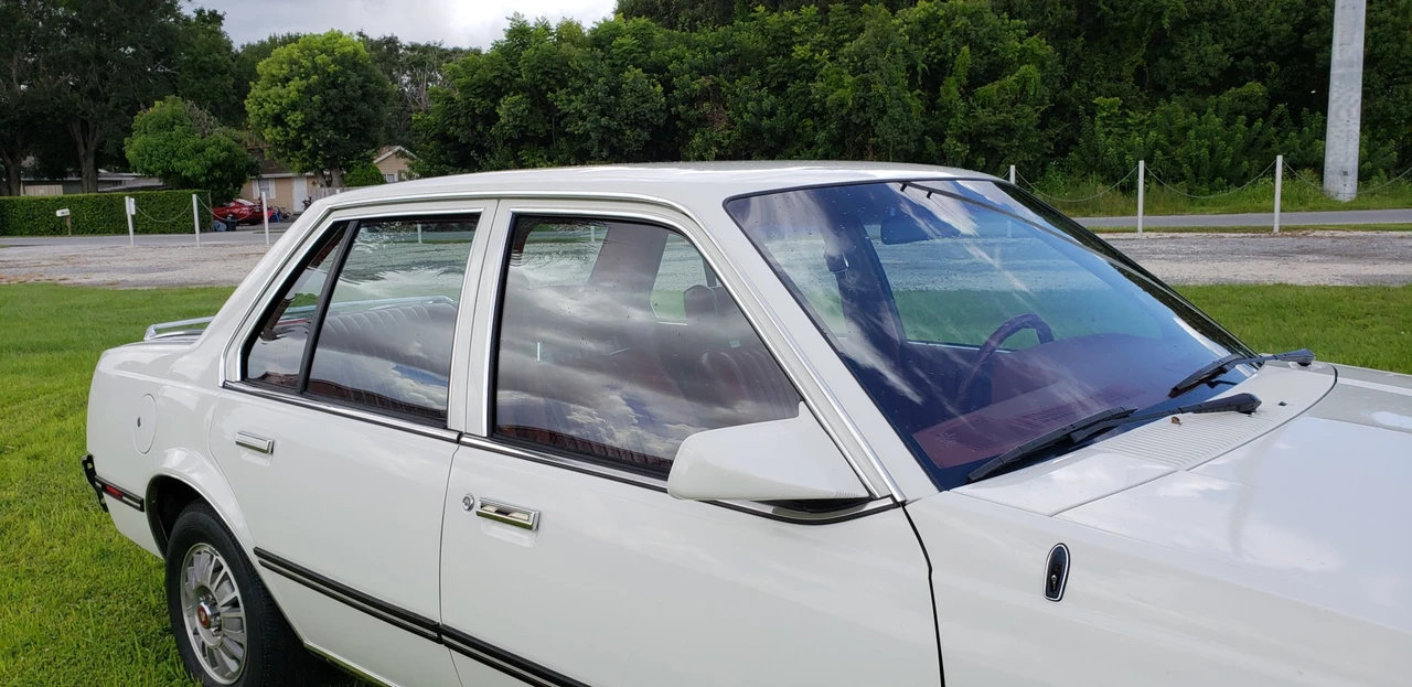 1983 Cadillac Cimarron - Image 25 of 31