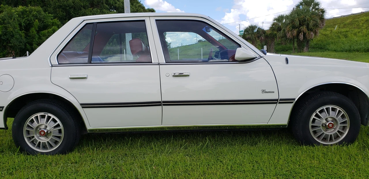 1983 Cadillac Cimarron - Image 19 of 31