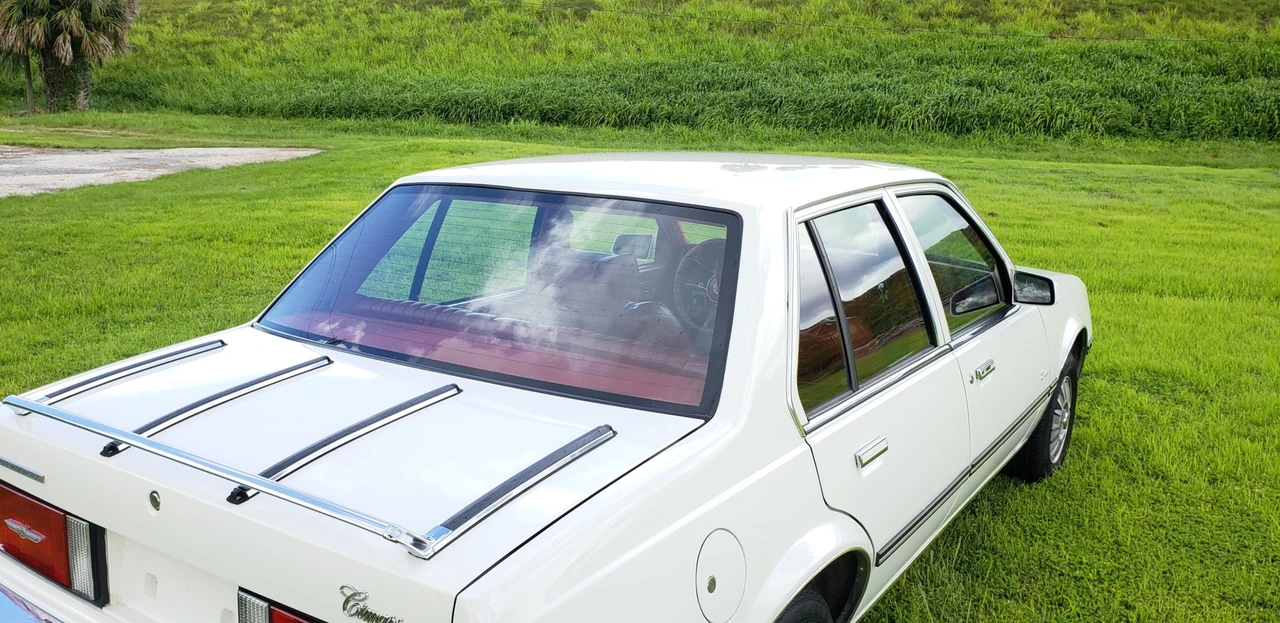 1983 Cadillac Cimarron - Image 17 of 31