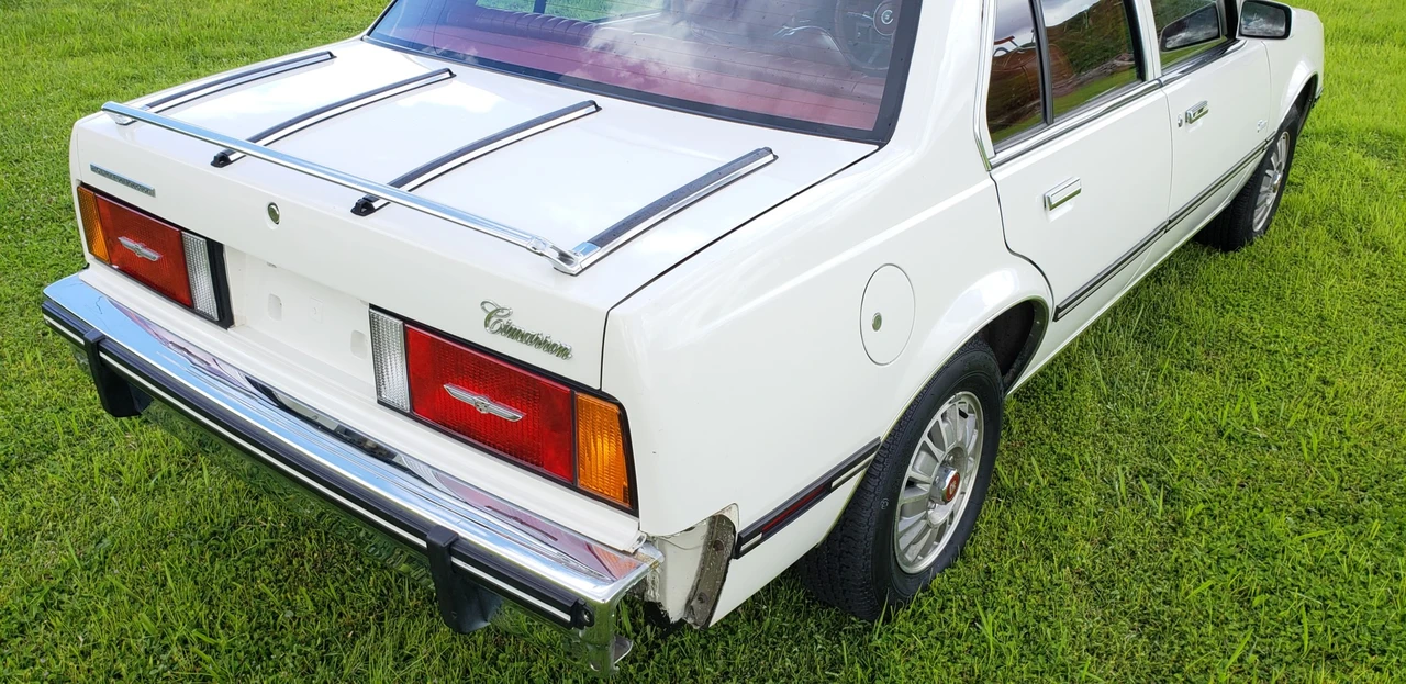 1983 Cadillac Cimarron - Image 16 of 31