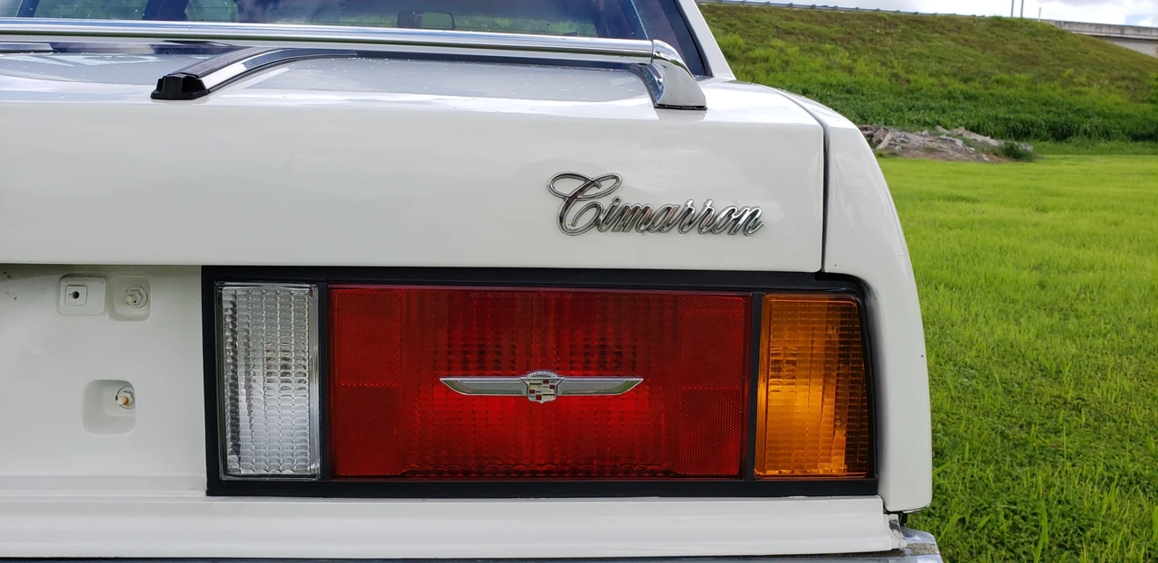 1983 Cadillac Cimarron - Image 15 of 31