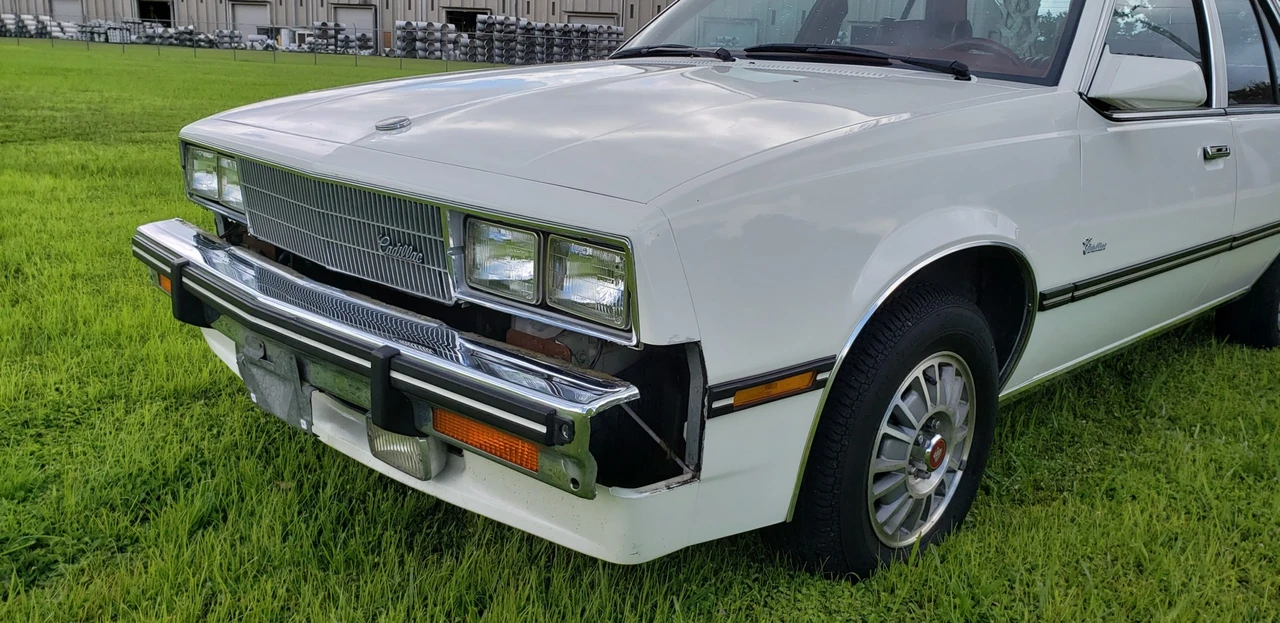 1983 Cadillac Cimarron - Image 10 of 31