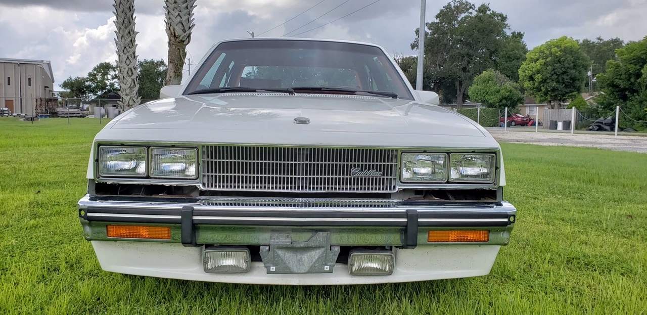 1983 Cadillac Cimarron - Image 9 of 31