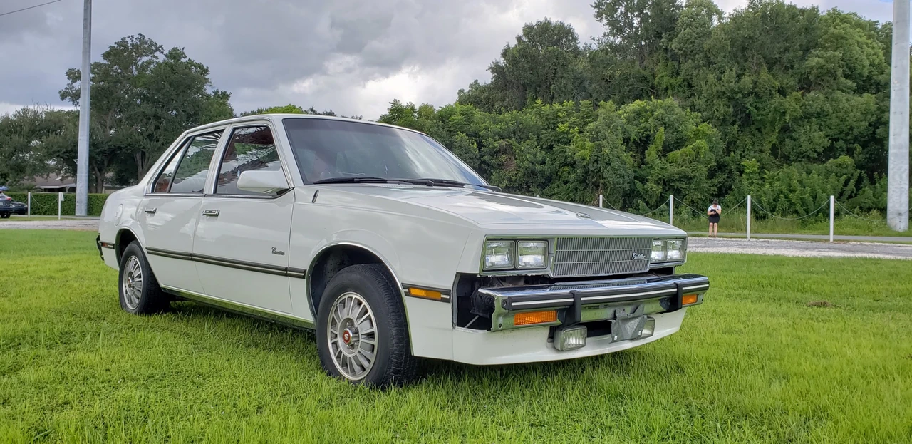 1983 Cadillac Cimarron - Image 8 of 31