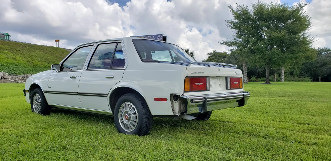 1983 Cadillac Cimarron - Image 4 of 31