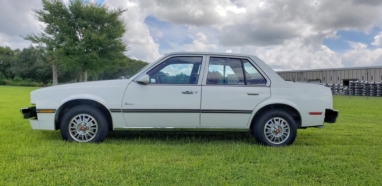 1983 Cadillac Cimarron - Image 3 of 31