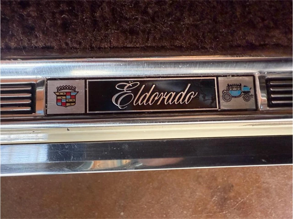 1983 Cadillac DeVille 5th Gen - Image 25 of 31