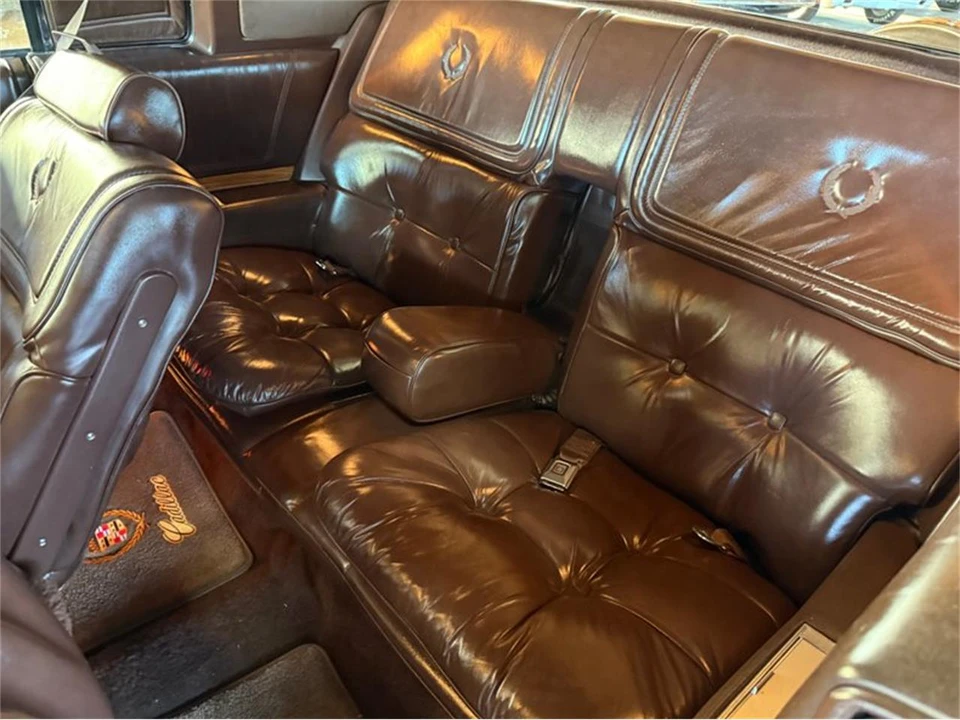 1983 Cadillac DeVille 5th Gen - Image 10 of 31