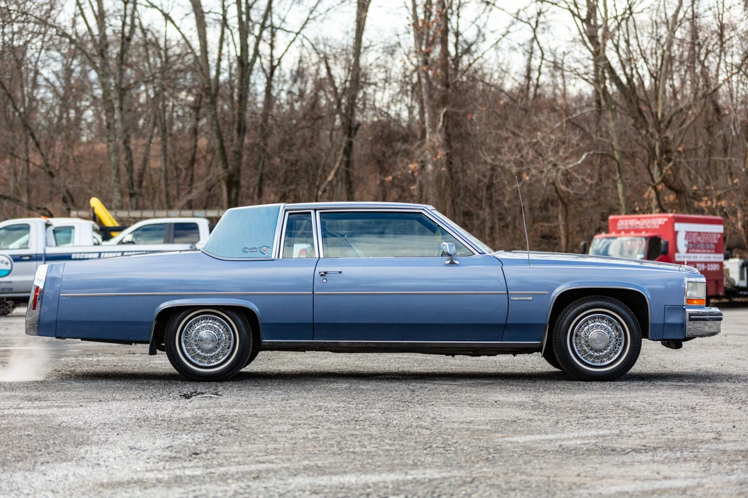 1983 Cadillac DeVille 5th Gen - Image 4 of 31
