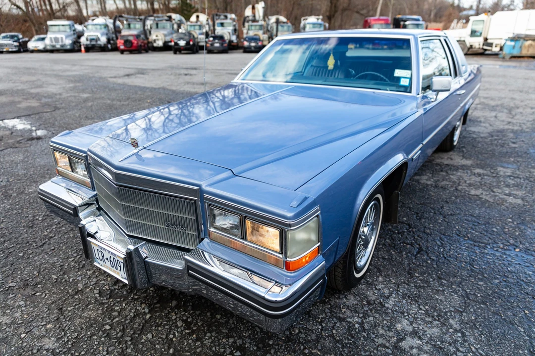 1983 Cadillac DeVille 5th Gen - Image 19 of 31
