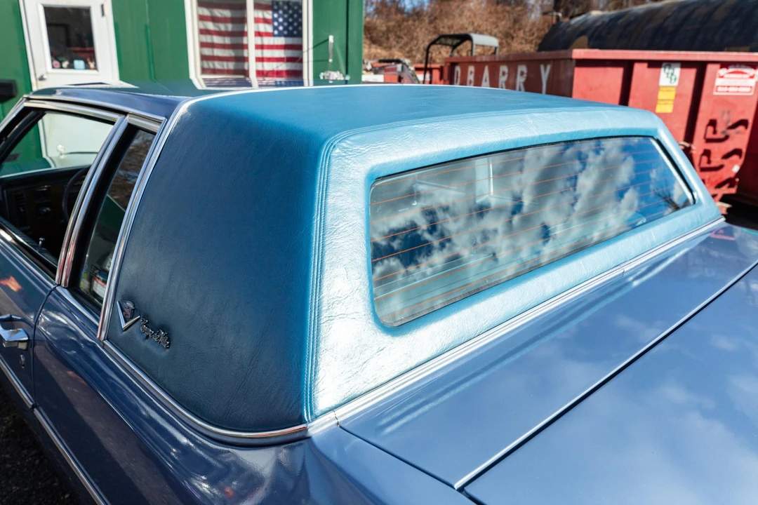 1983 Cadillac DeVille 5th Gen - Image 22 of 31