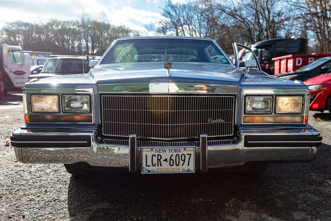 1983 Cadillac DeVille 5th Gen - Image 9 of 31